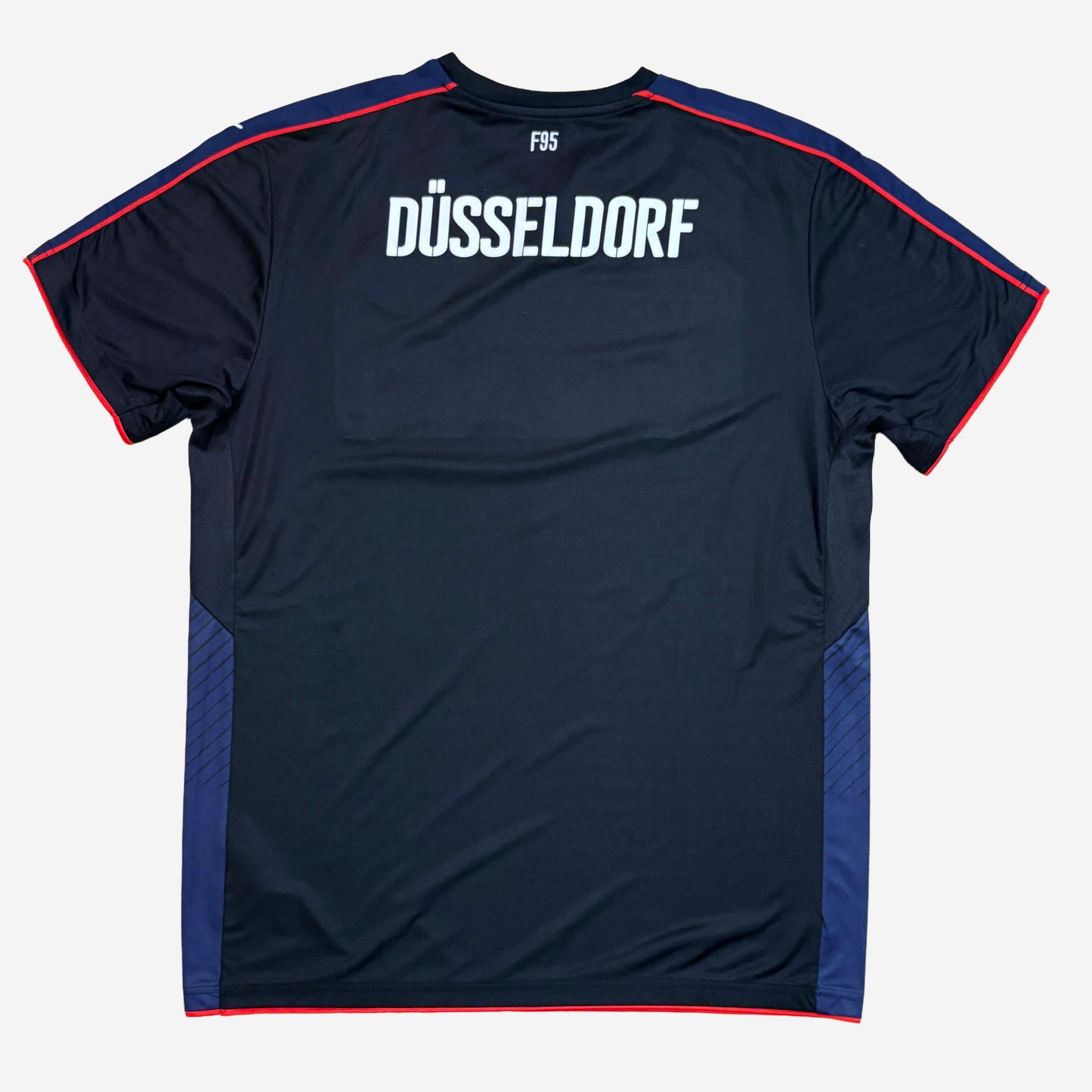 Fortuna Düsseldorf 2016/17 Drittes Trikot