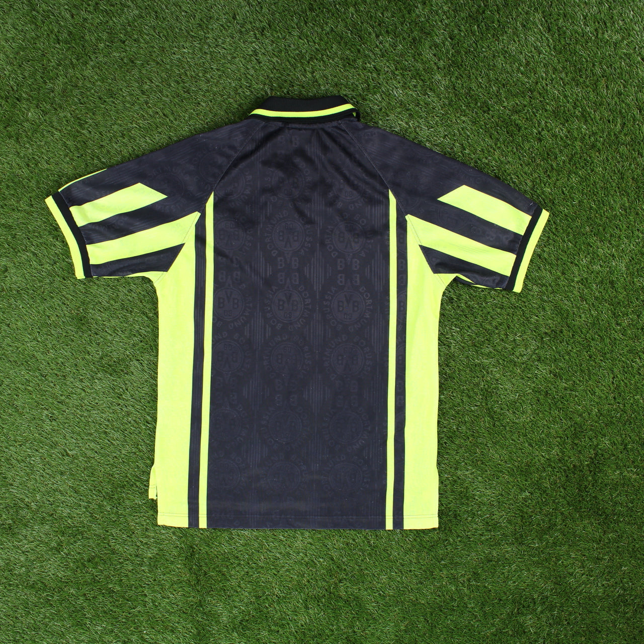 Borussia Dortmund 1996/97 Auswärts Trikot