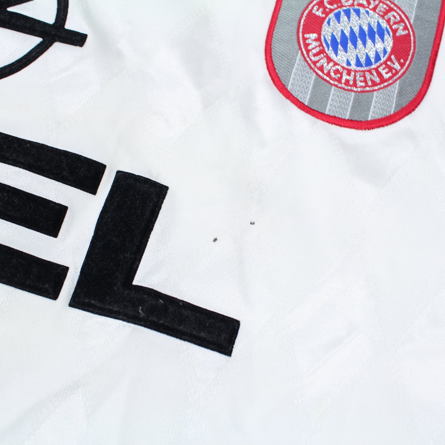 FC Bayern München 1996-98 Basler #14 Auswärtstrikot