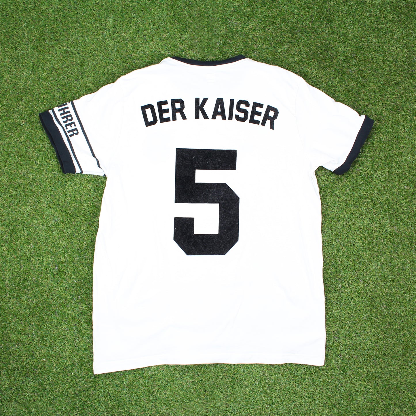 Deutschland Retro "Der Kaiser 5" Trikot