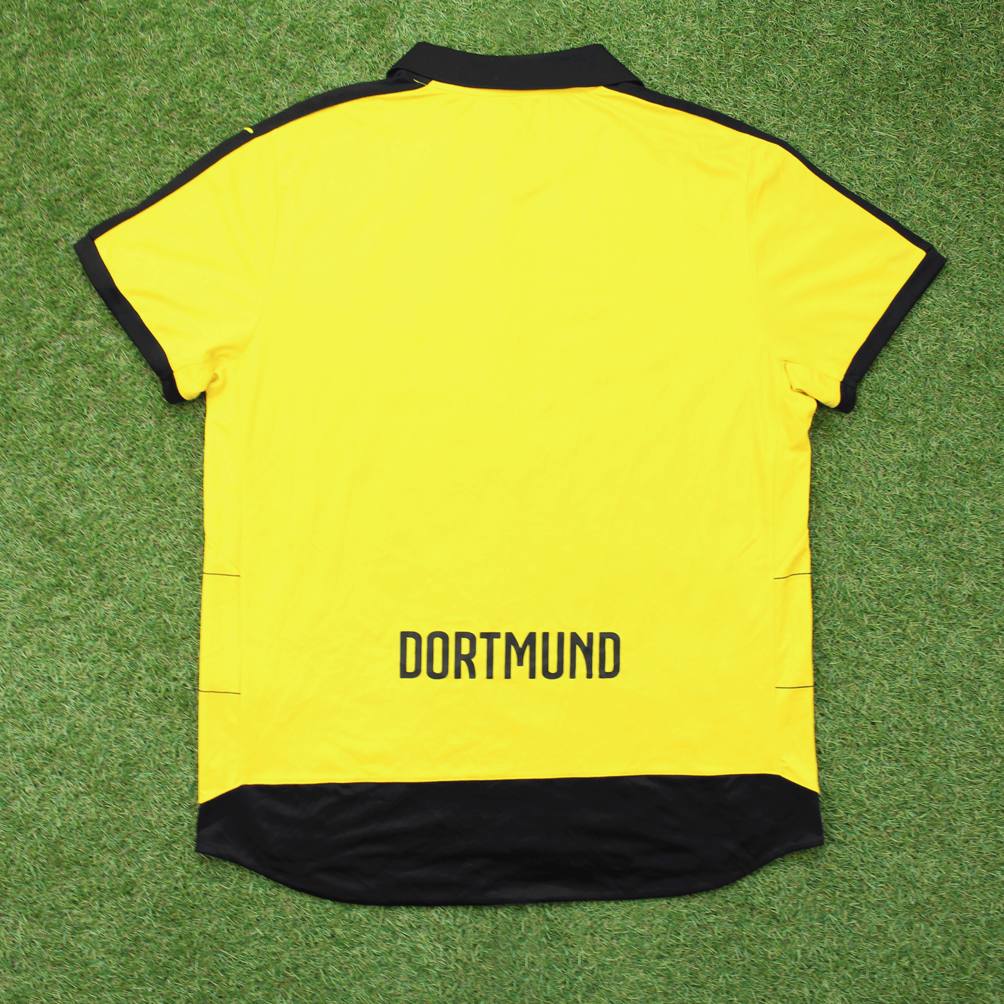 Borussia Dortmund 2015/16 Heim Trikot