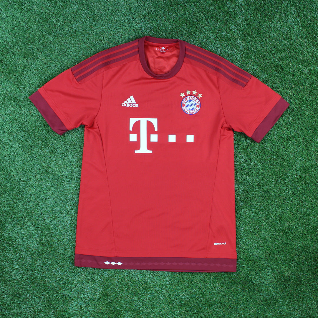 FC Bayern München 2015/16 Alonso #14 Heim Trikot