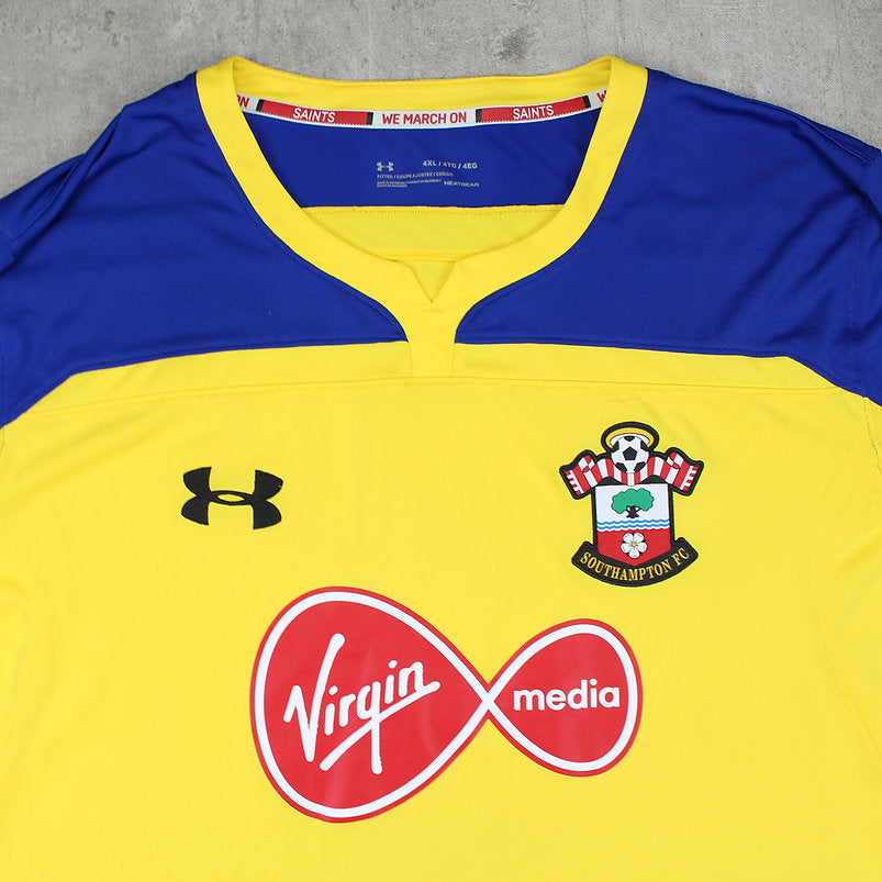 FC Southampton 2018/19 Auswärtstrikot