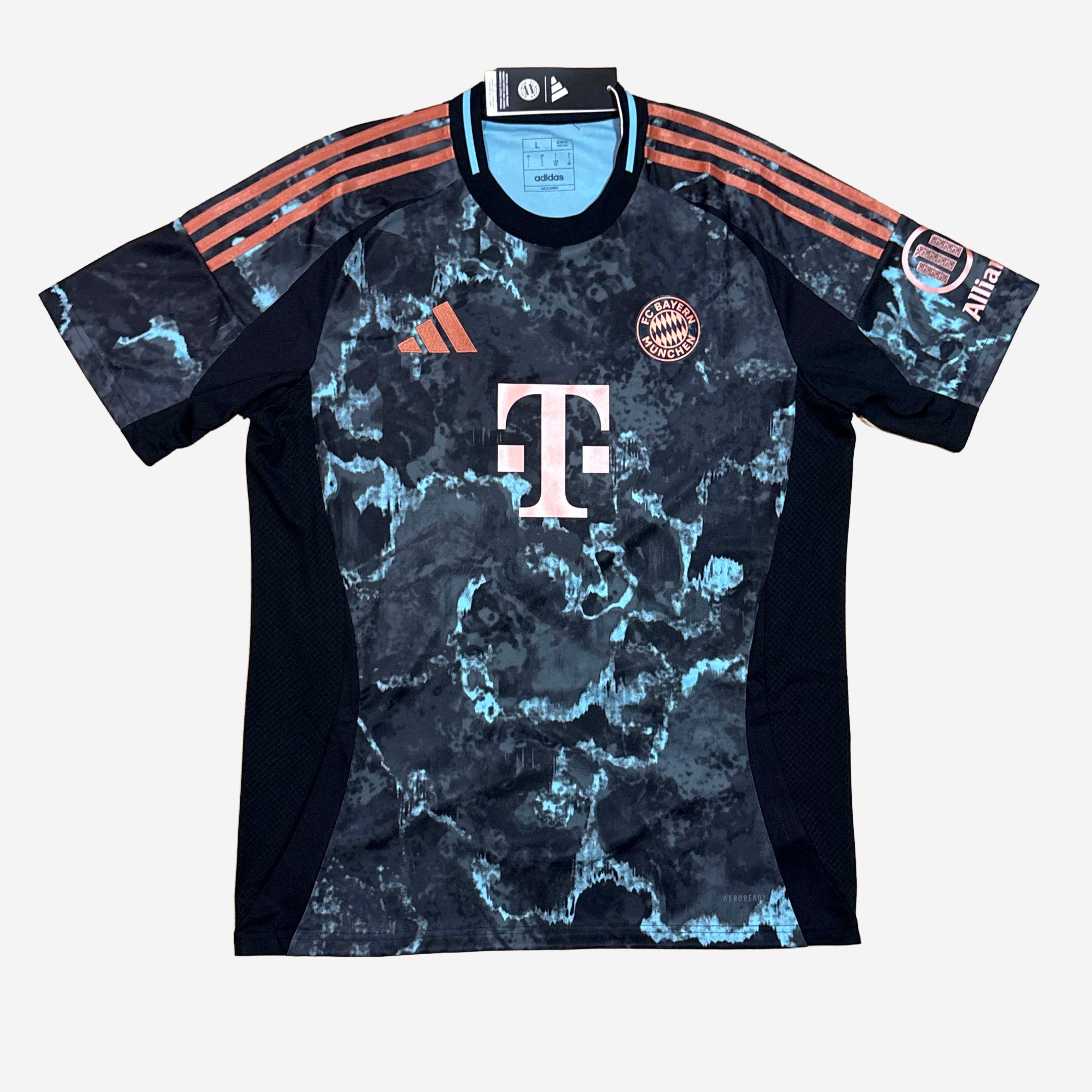 FC Bayern München 2024/25 Olise #17 Auswärts Trikot (Neu mit Etikett)