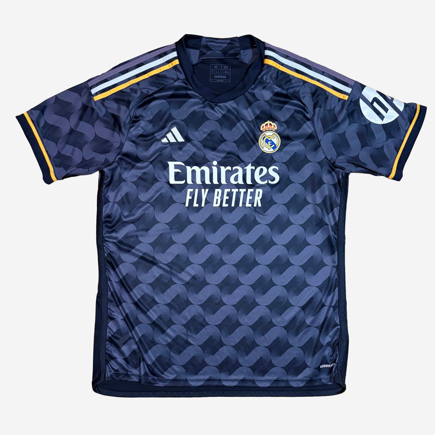 Real Madrid 2023/24 Auswärts Trikot