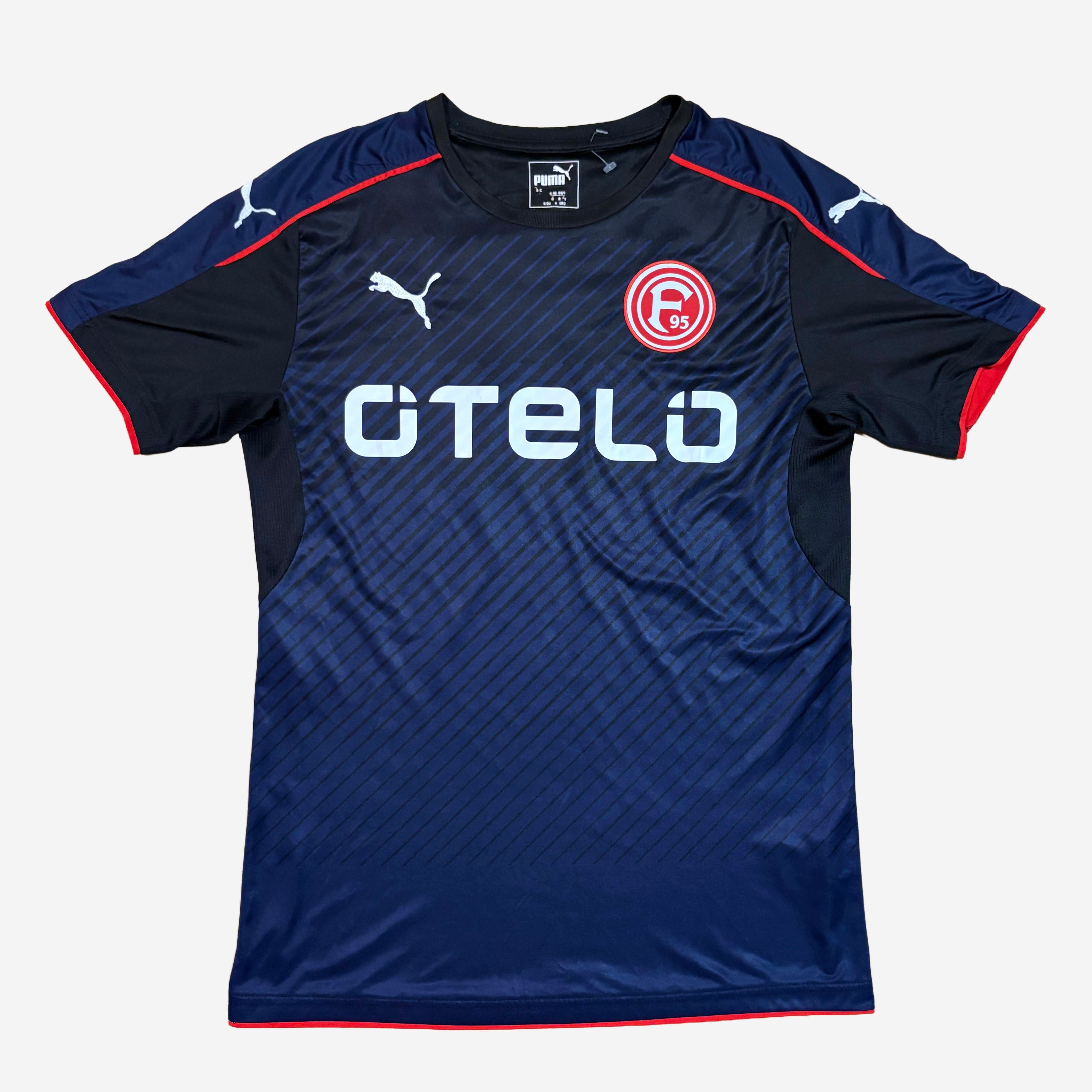 Fortuna Düsseldorf 2016/17 Drittes Trikot