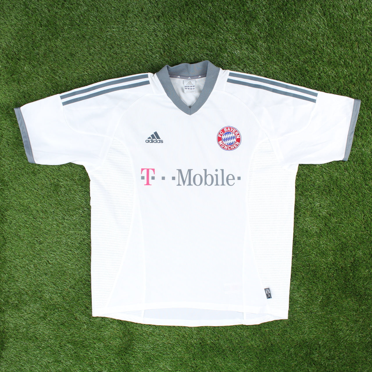 FC Bayern München 2002-04 Auswärts Trikot