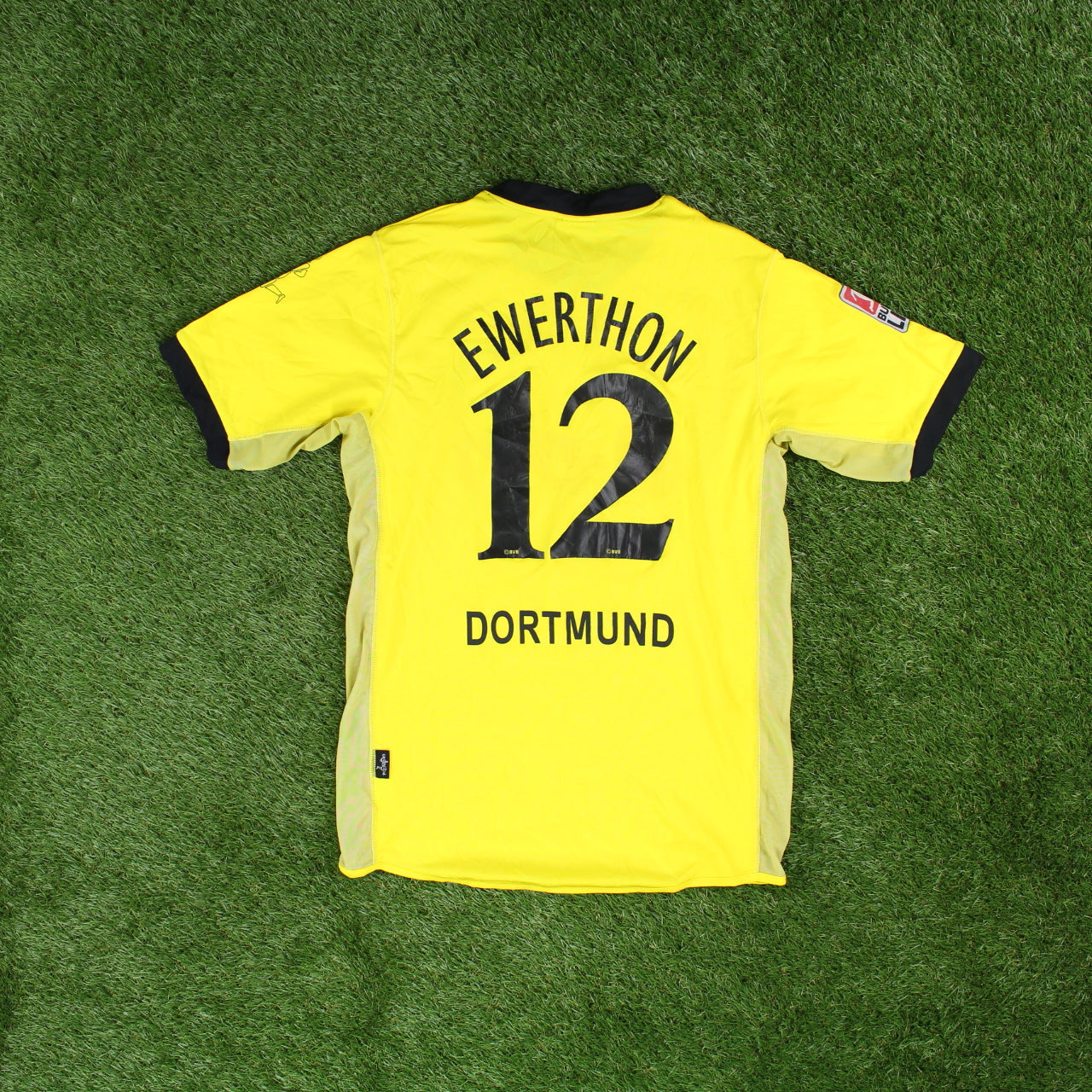 Borussia Dortmund 2003/04 Ewerthon #12 Heim Trikot