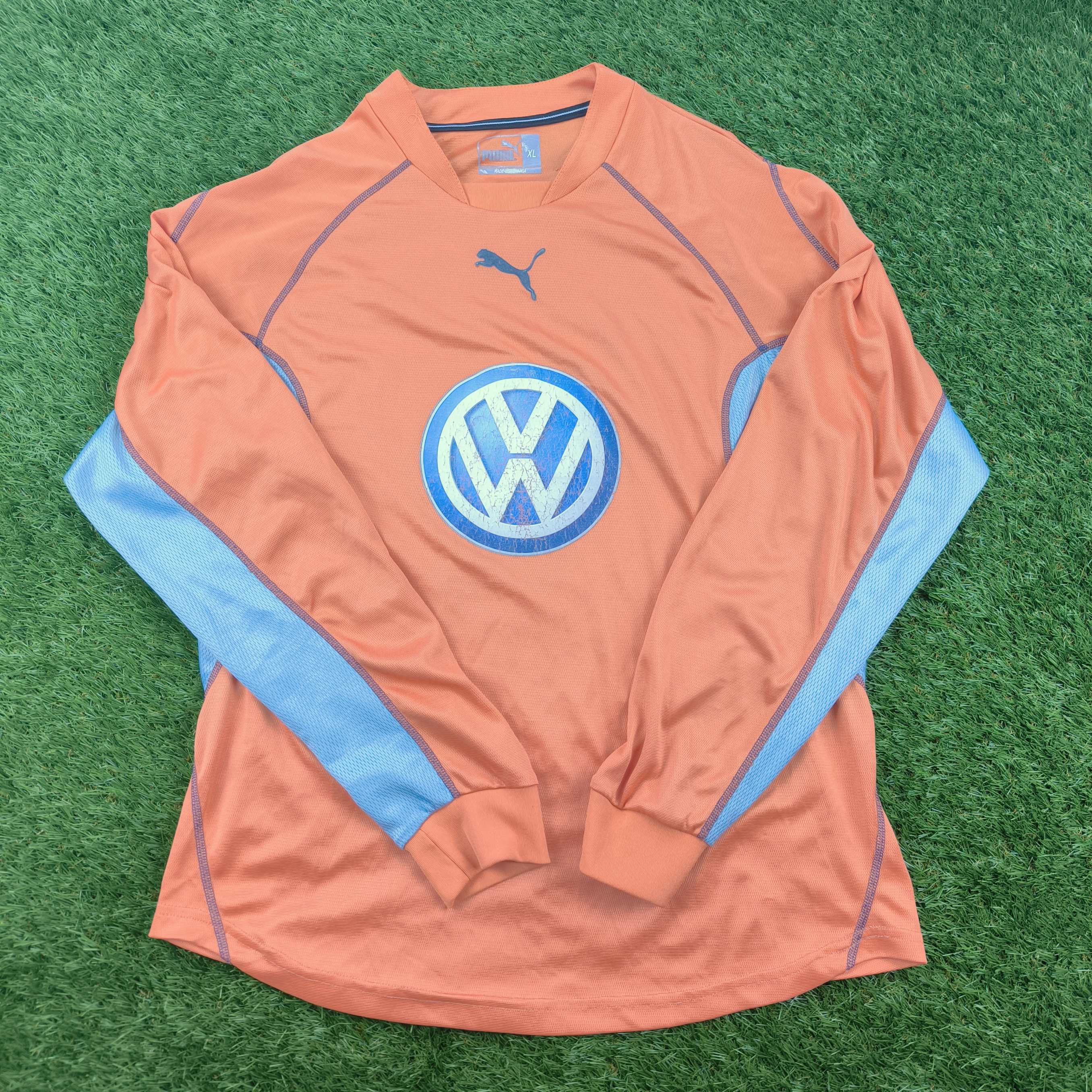 VfL Wolfsburg 2002/03 Drittes Trikot mit Unterschriften