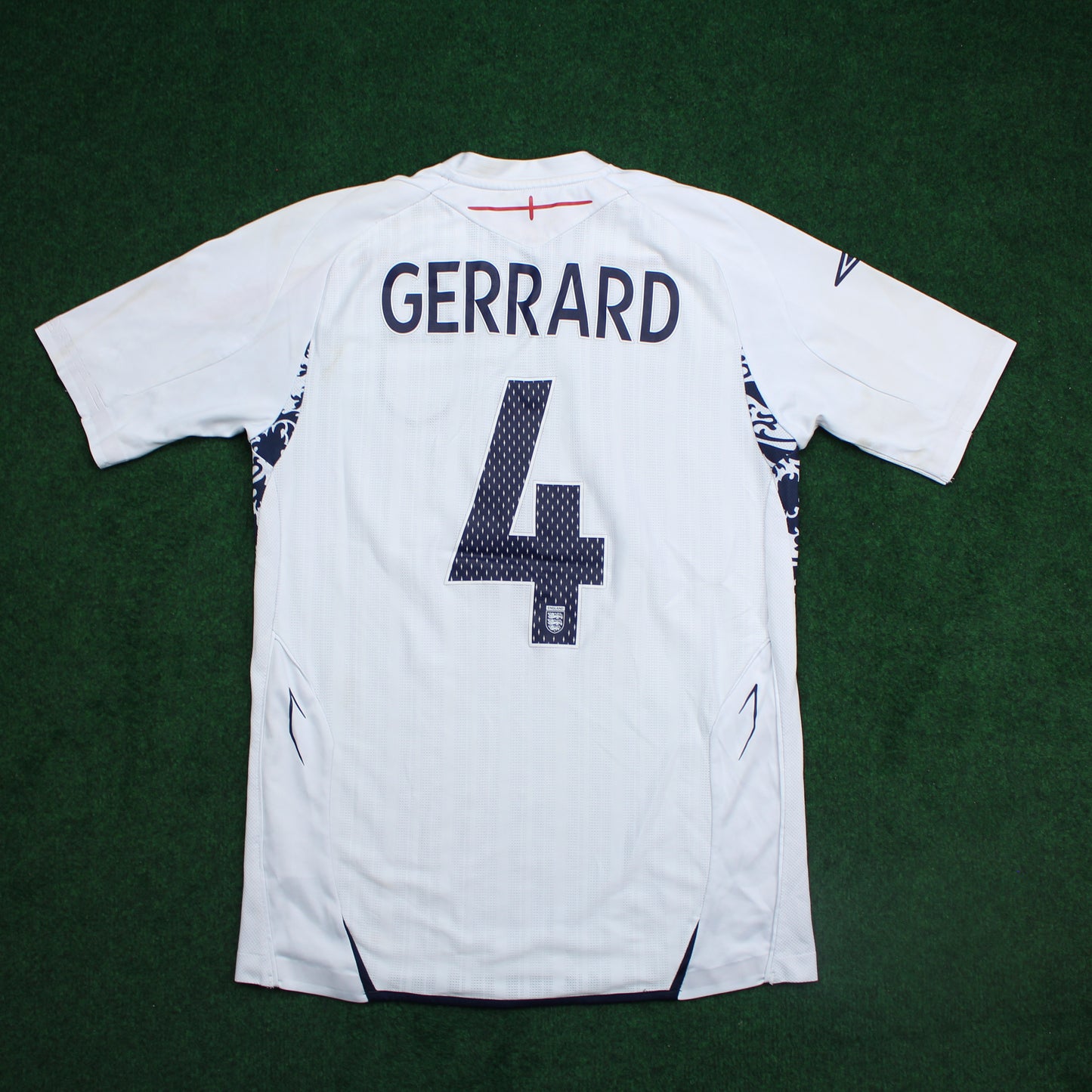 England 2008 Gerrard #4 Heimtrikot