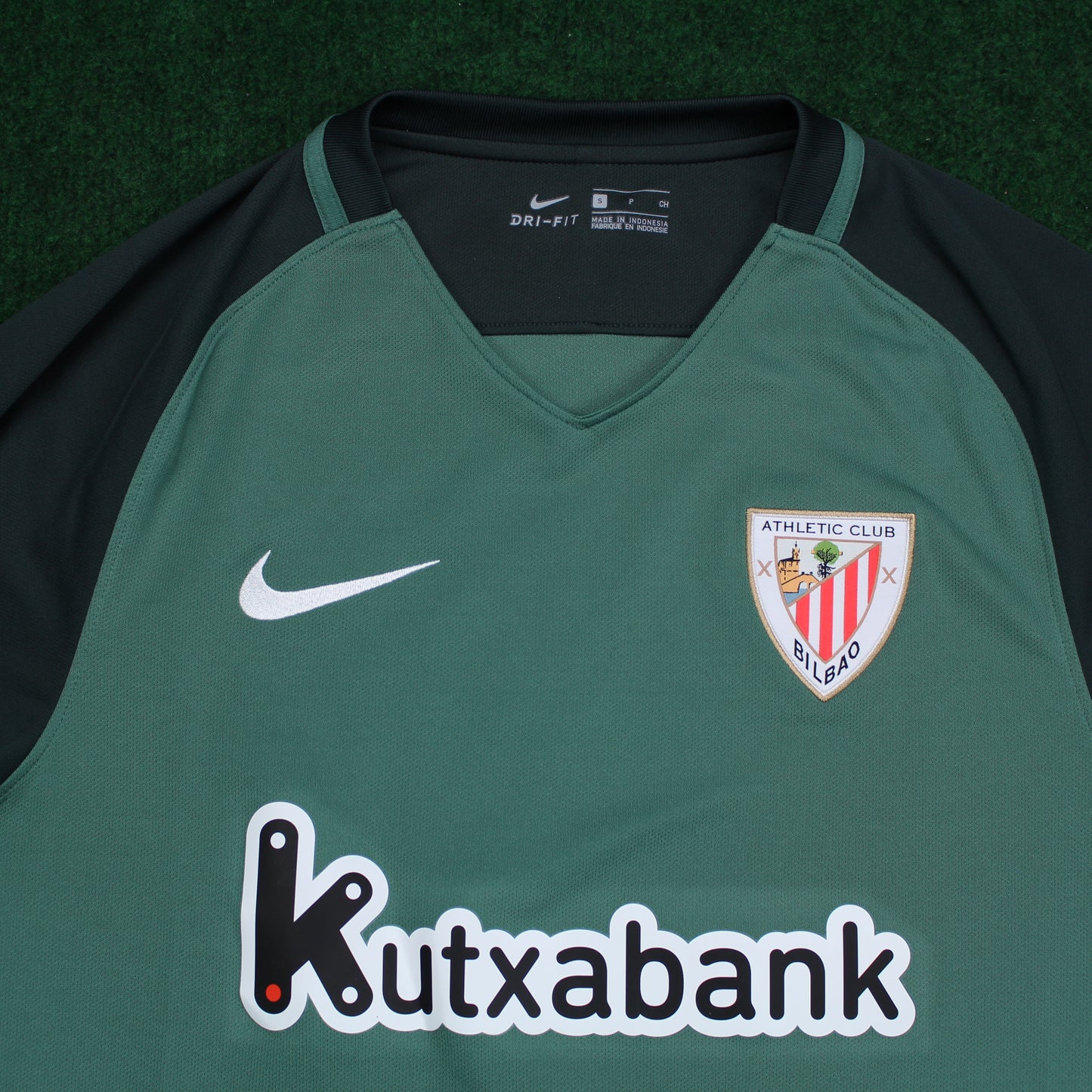 Athletic Bilbao 2016/17 Heimtrikot