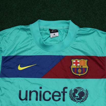 FC Barcelona 2010/11 Auswärtstrikot