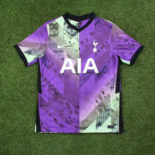 Tottenham Hotspur 2021/22 Drittes Trikot