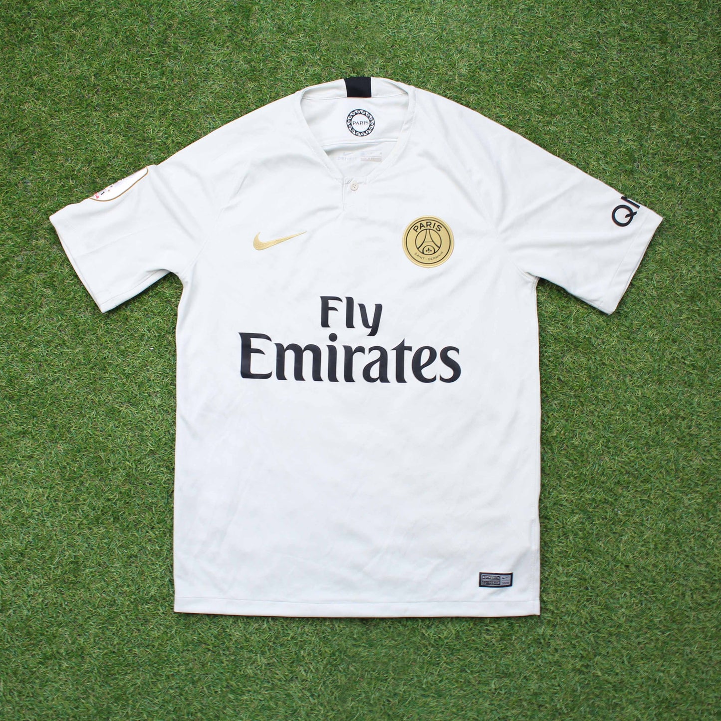 Paris Saint-Germain 2018/19 Mbappe #7 Auswärts Trikot