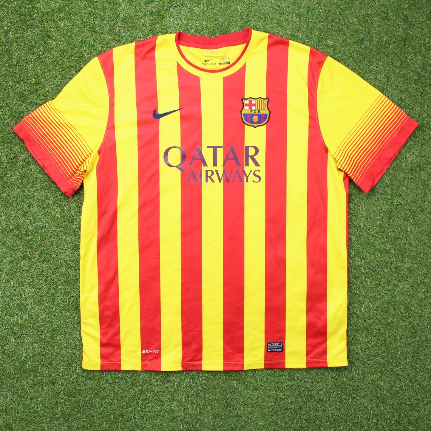 FC Barcelona 2013/14 Auswärts Trikot