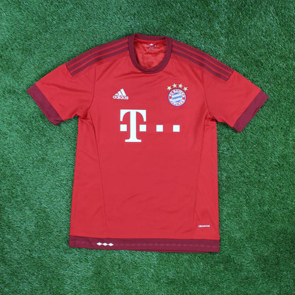 FC Bayern München 2015/16 Alonso #14 Heim Trikot