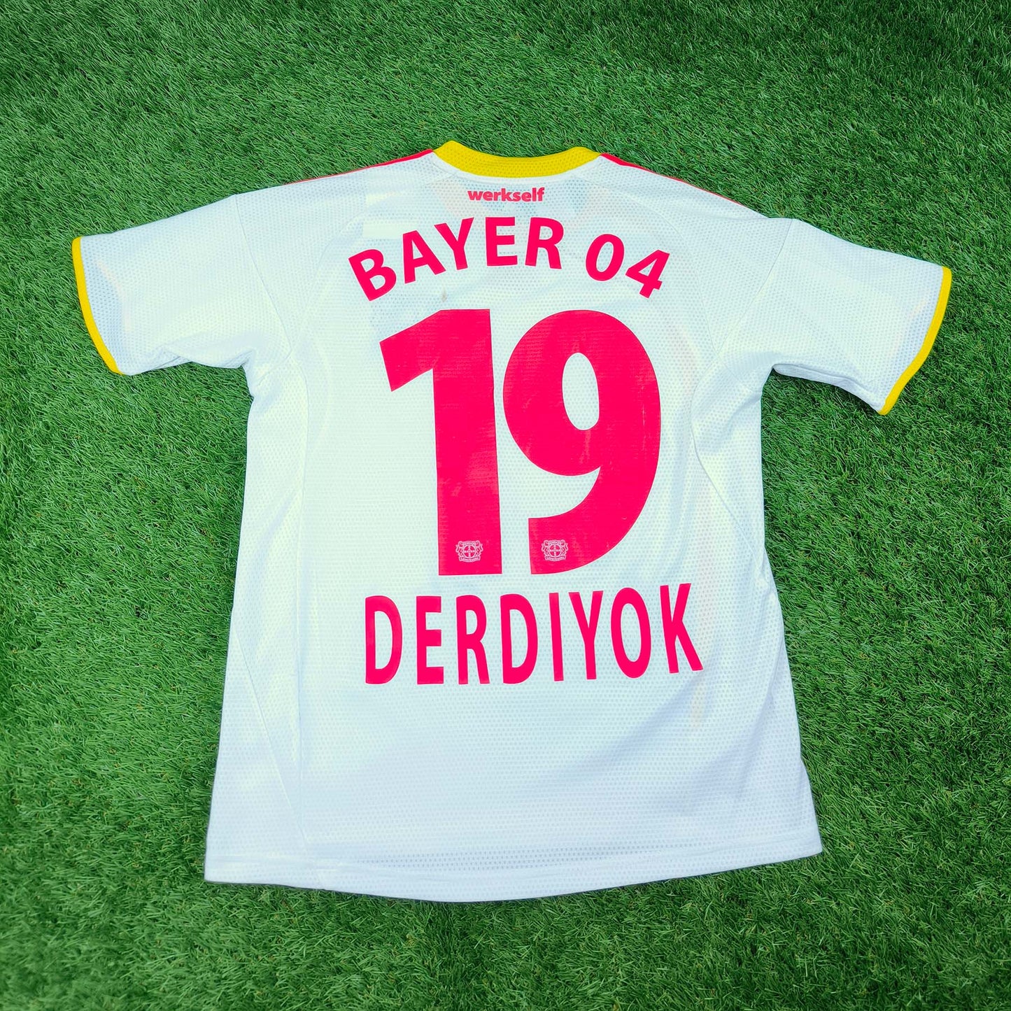 Bayer 04 Leverkusen 2009/10 Derdiyok #19 Auswärts Trikot
