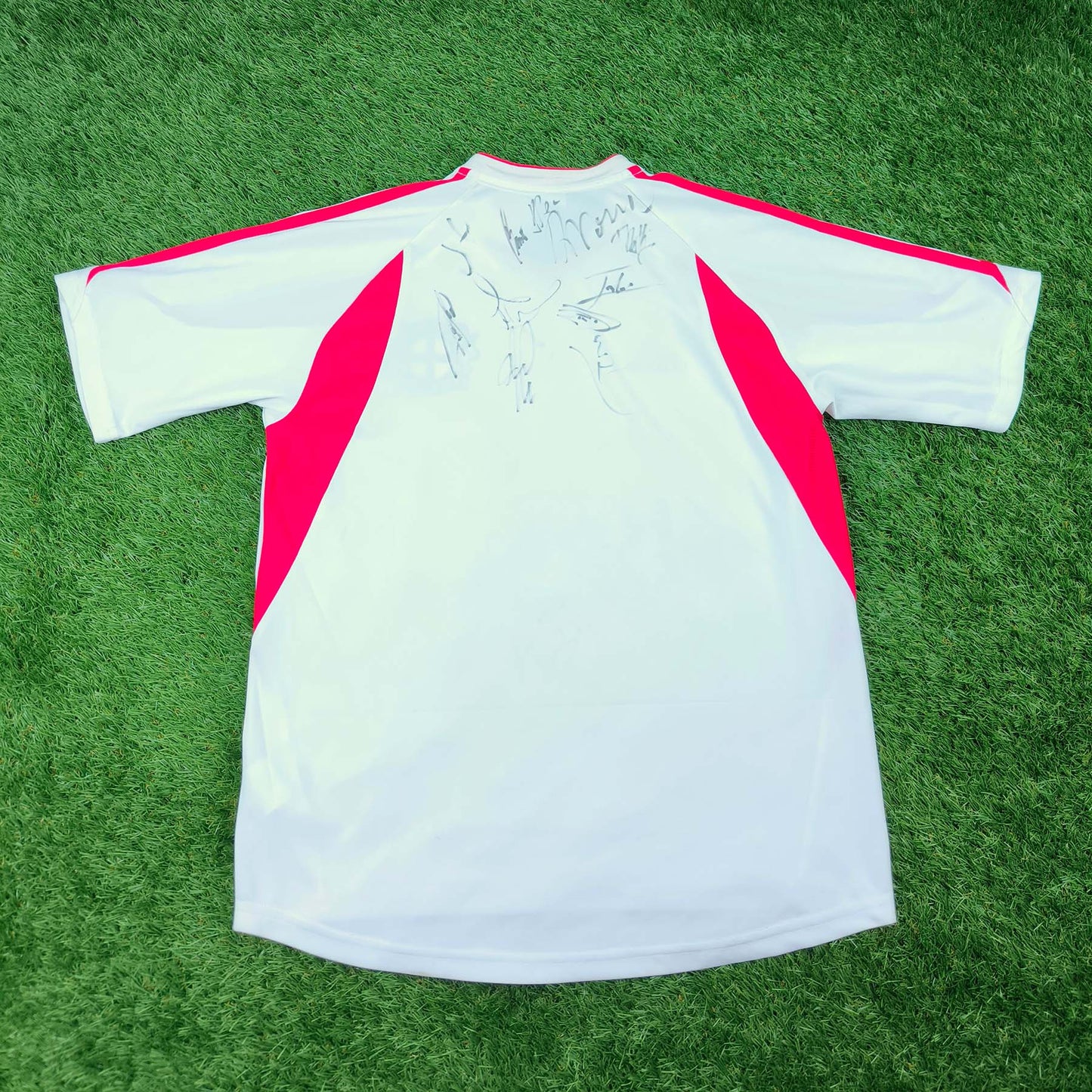 Bayer 04 Leverkusen 2004/05 Auswärts Trikot